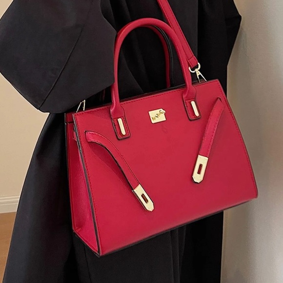 Handbags - Beautiful Solid Red Large Size Bag